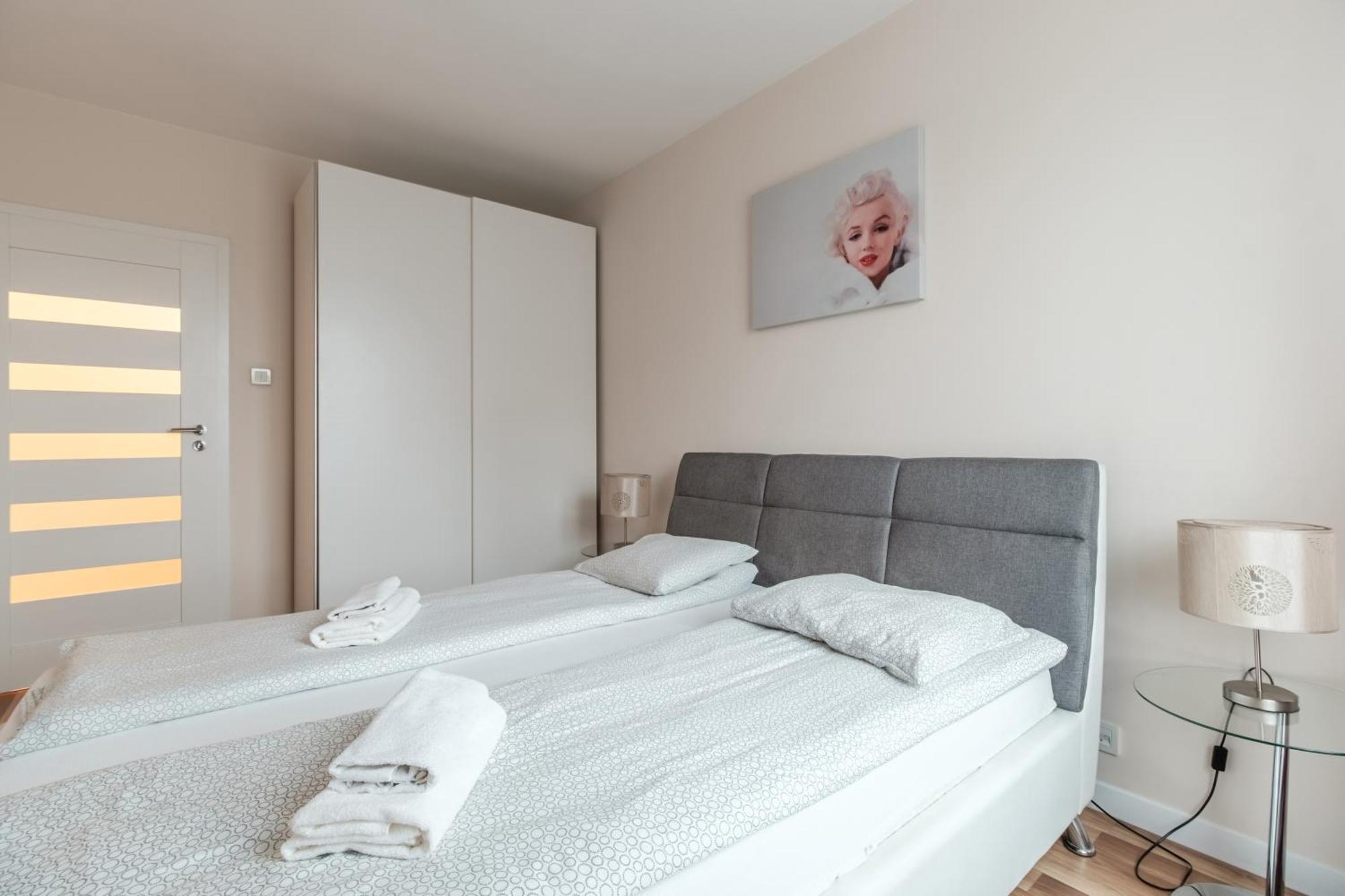 Warsaw Inside Apartments Ngoại thất bức ảnh